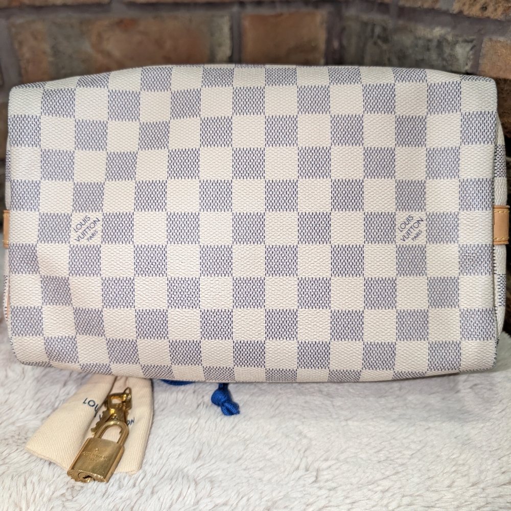 Sold - Picture 11 of 15